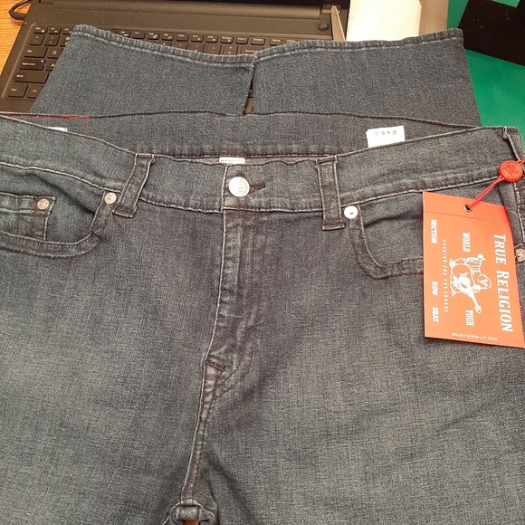 Man's Jeans - Picture 6 of 9